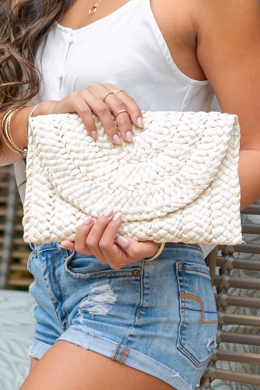 Fold-Over Straw Clutch